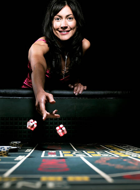 Live dealer at Lightning Baccarat table with multiplier display